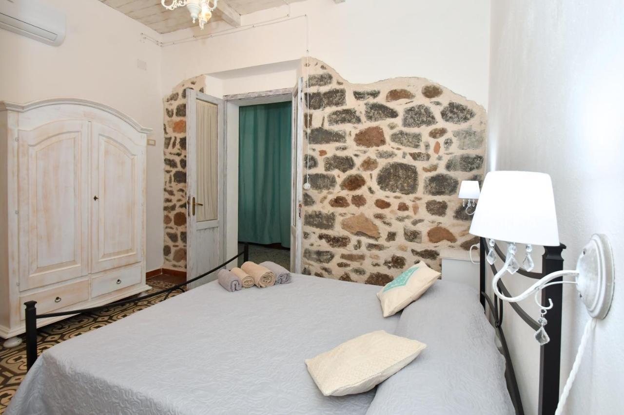 B&B Sa Domo De Sos Massaios Orosei Exterior foto